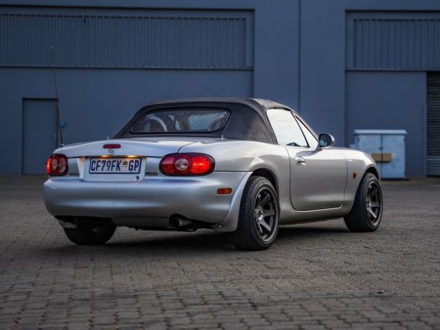 2004 - Mazda MX5 NB2 (Chad  Luckhoff)